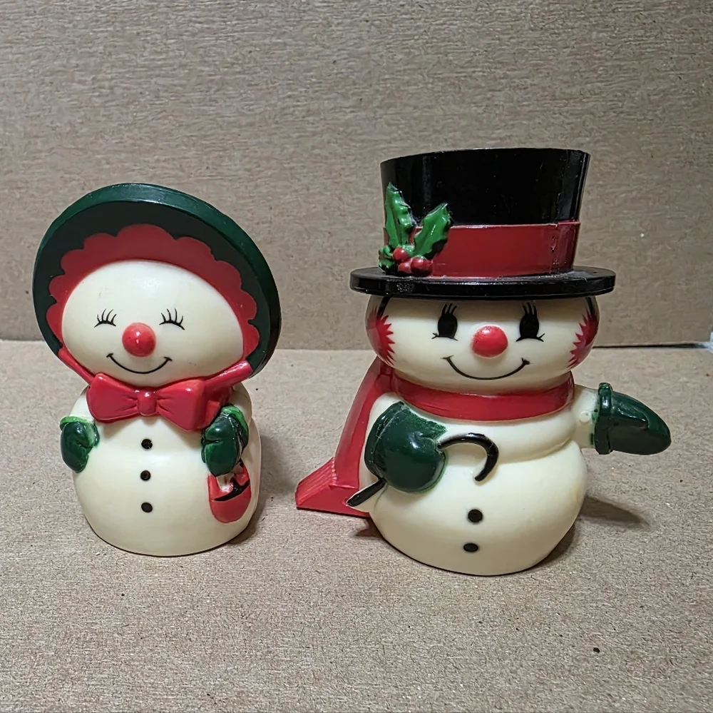 Hallmark Mr Mrs Snowman Salt Pepper Shaker Set #158